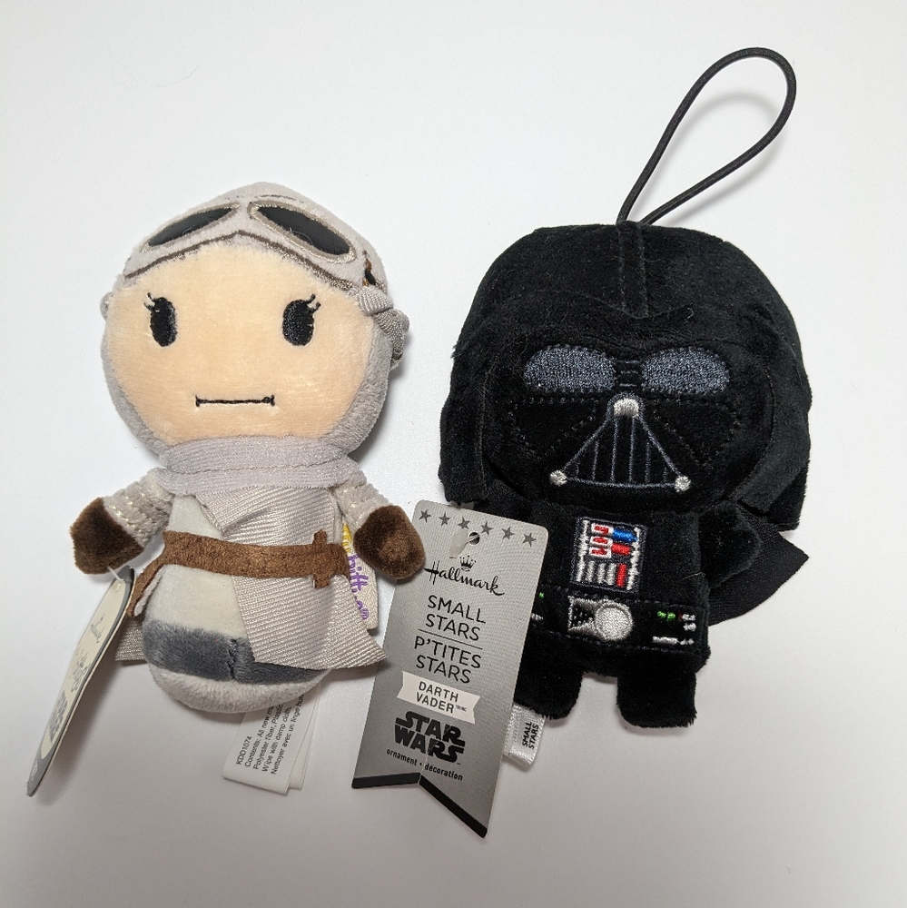 Hallmark Itty Bittys Star Wars Rey, Small Stars P'Tites Stars Darth Vader.